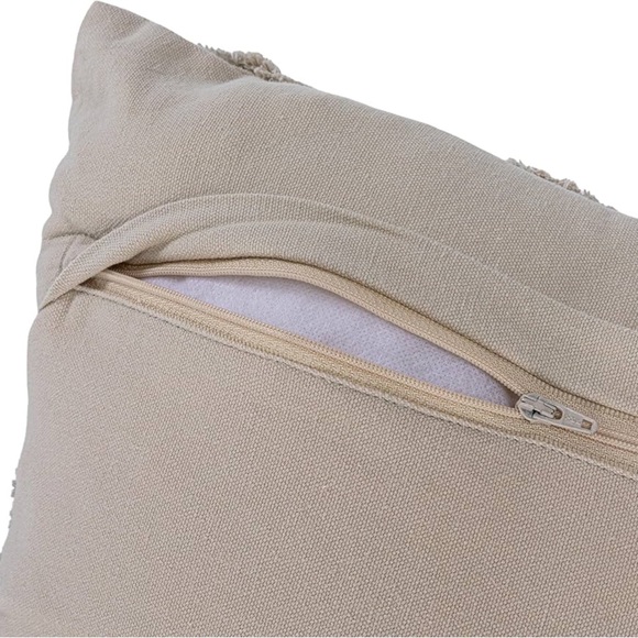 Creative Co-Op Cotton Lumbar Pillow With Appliqued Quilted Seashells, Sage - Picture 5 of 14